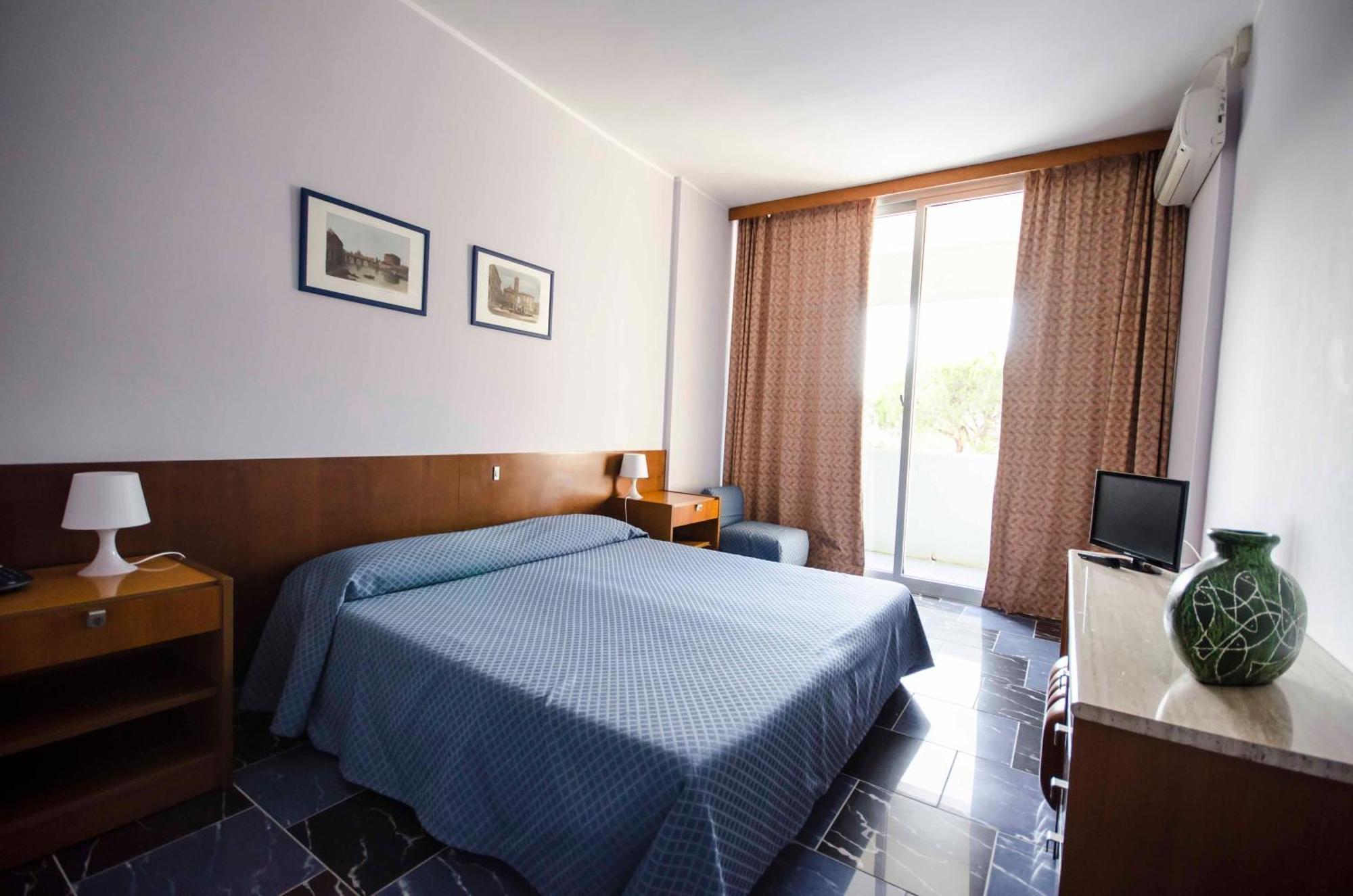 Grand Hotel Helios Tarquinia Room photo