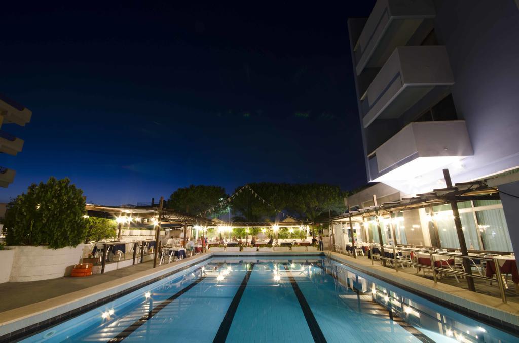 Grand Hotel Helios Tarquinia Exterior photo