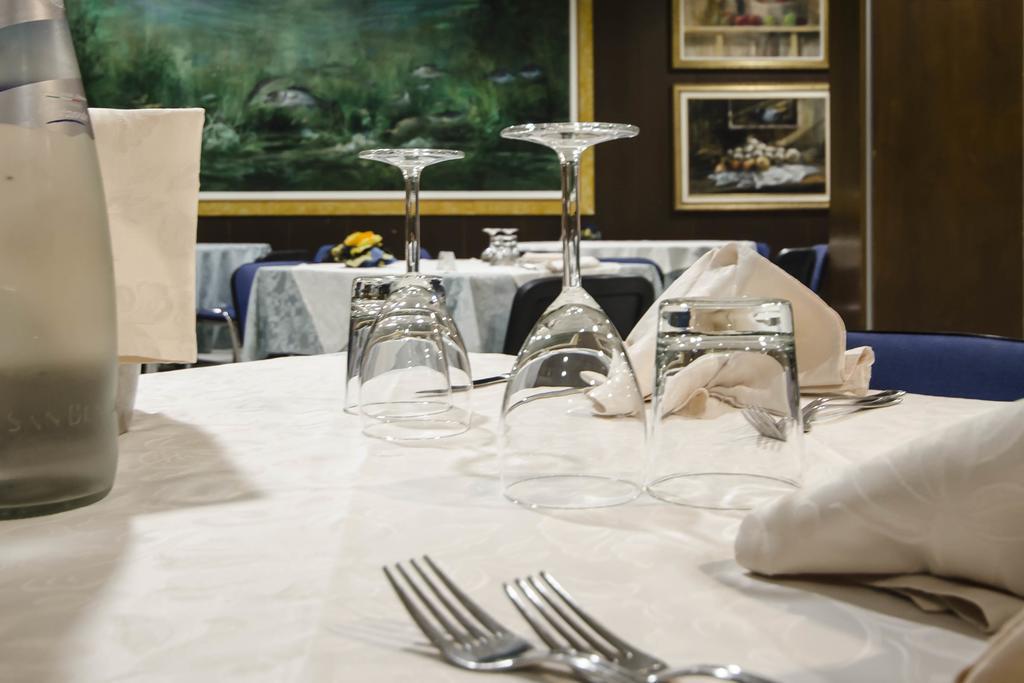 Grand Hotel Helios Tarquinia Exterior photo