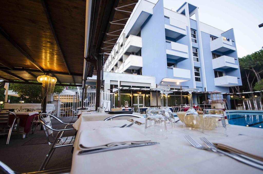 Grand Hotel Helios Tarquinia Exterior photo
