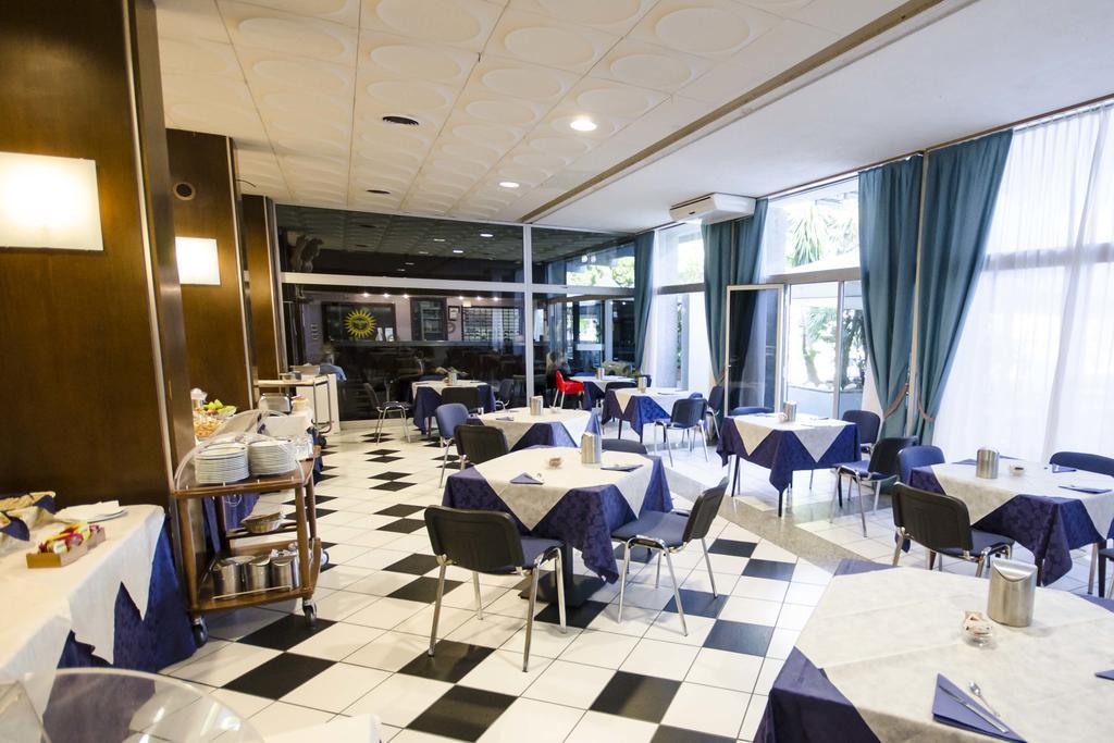 Grand Hotel Helios Tarquinia Exterior photo